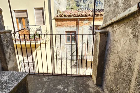 Landsbyhus i Isnello, Palermo, Isnello - € 12.500 | Ref: 10639 - foto 5